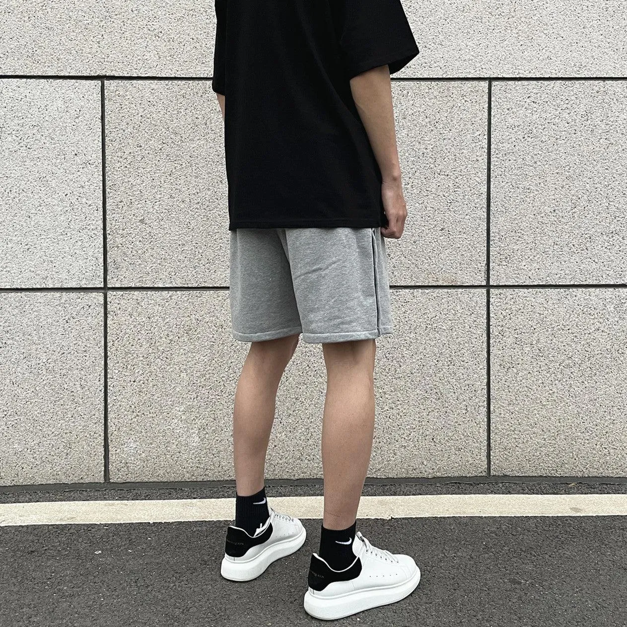 Button-up Elastic Shorts