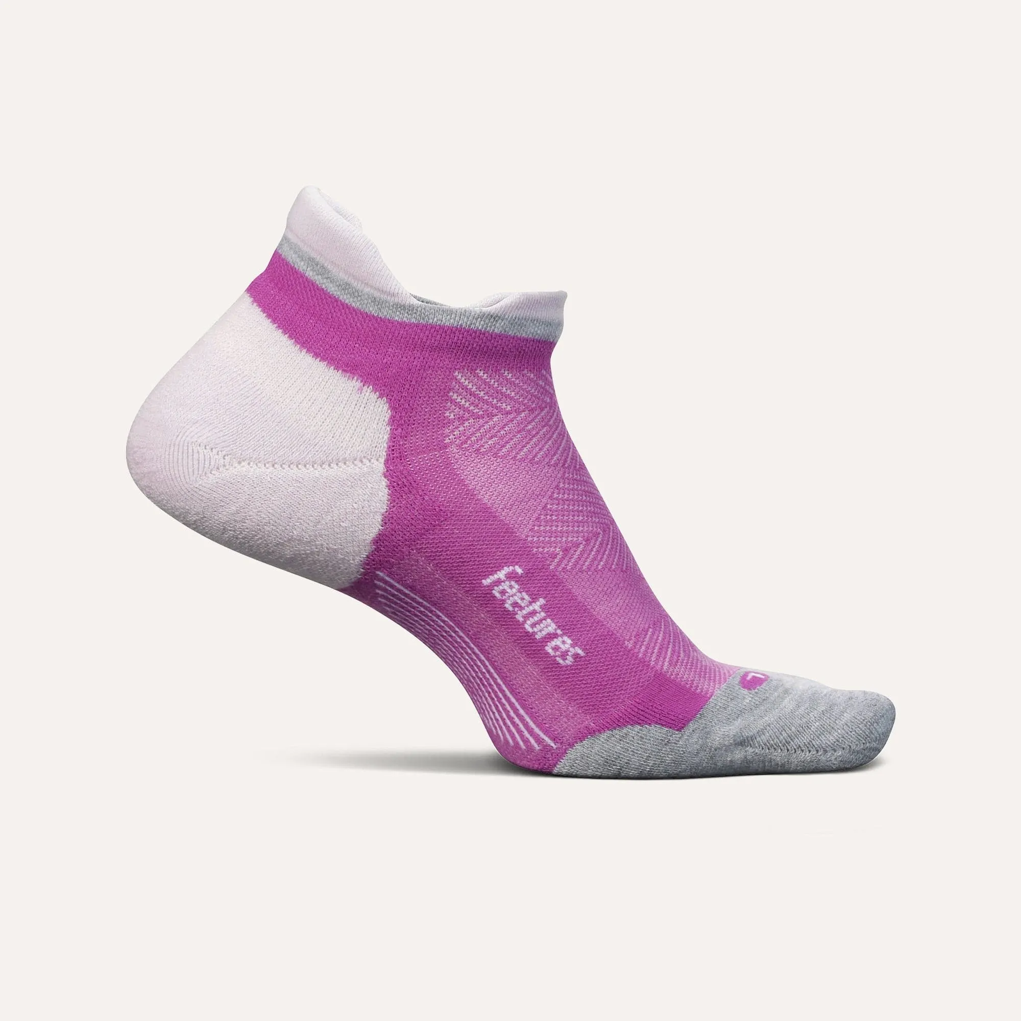 Feetures Elite Max Cushion No Show Tab Socks