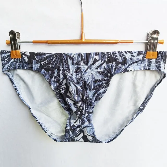 Hot Men Sexy Briefs Printed Breathable Soft Underwear Cucea Underpants Man Comfortable Gay Pants Cueca Male Panties HT023