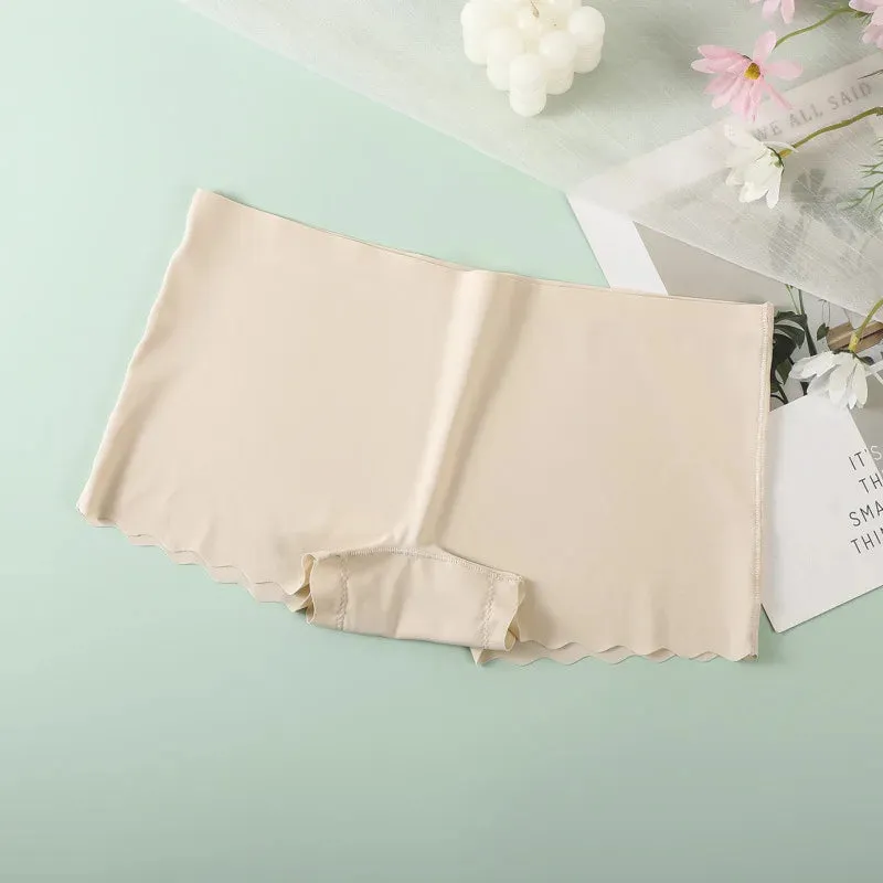 Ice Silk Boyshorts Women Seamless Underwear Cotton Crotch Boxer Shorts Ladies Pants Summer Thin Boyshorts Comfort Panties