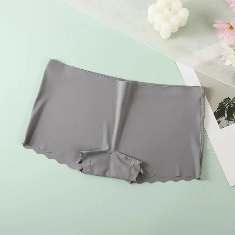 Ice Silk Boyshorts Women Seamless Underwear Cotton Crotch Boxer Shorts Ladies Pants Summer Thin Boyshorts Comfort Panties
