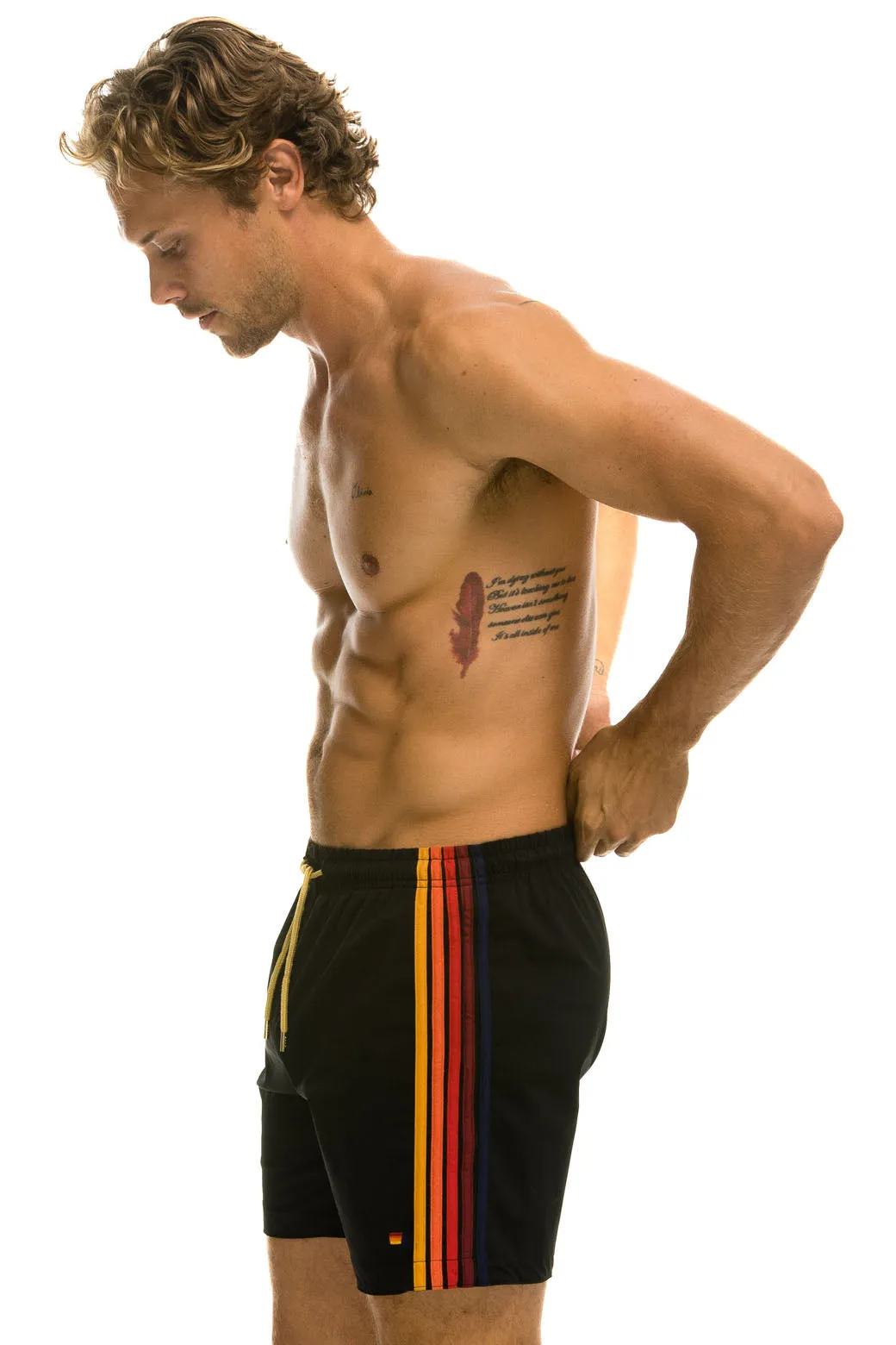 MEN'S 5 STRIPE FLEX SHORTS - BLACK