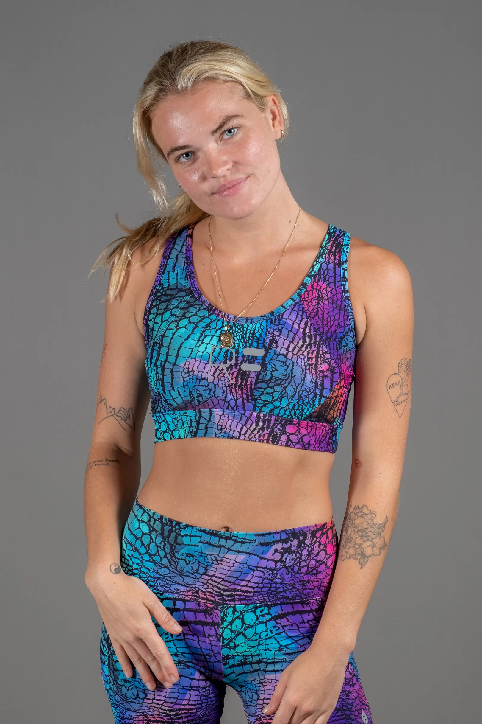 Mid Waist Short Shorts - Viper
