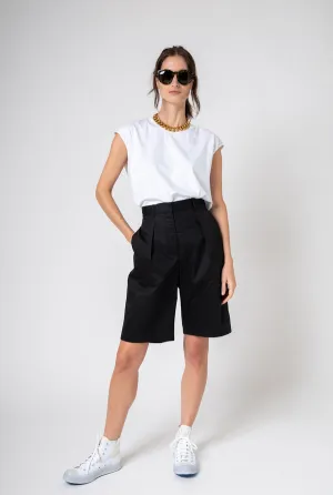 Perfect Short in Black
