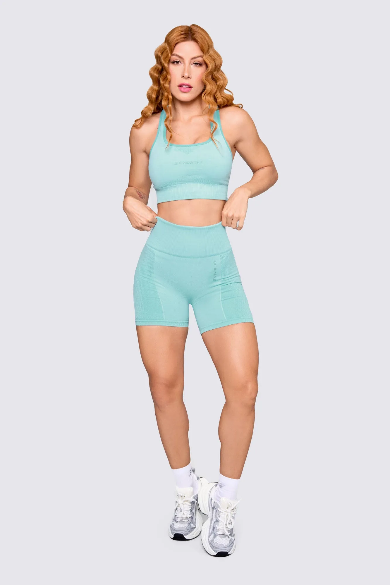 SHORT SEAMLESS GF09Q124-S3VDA DFO