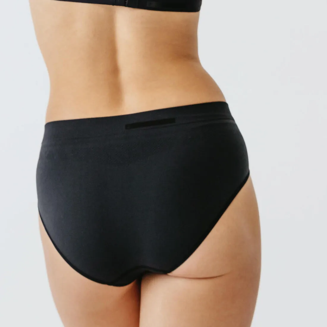Women's Seamless Briefs
