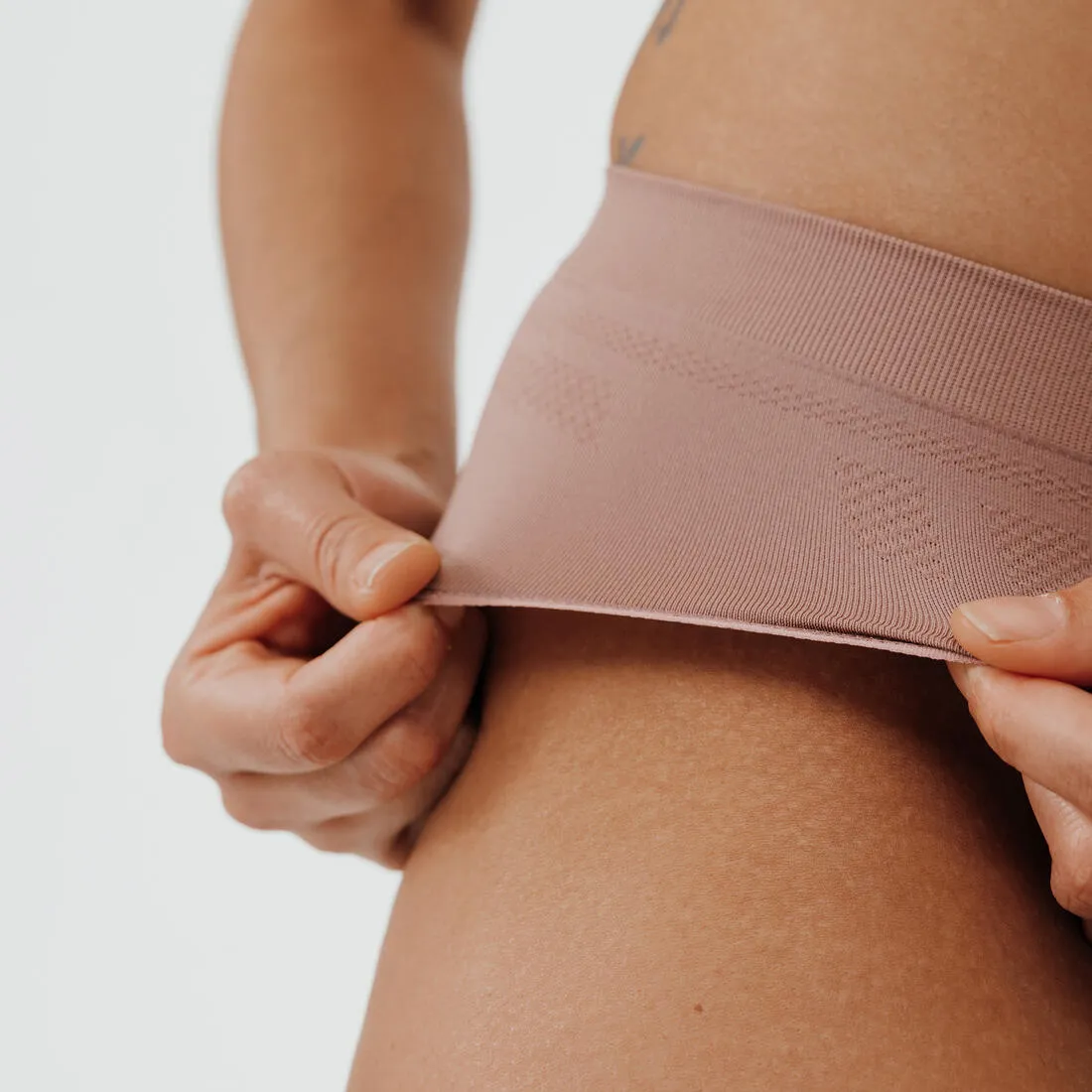 Women's Seamless Briefs